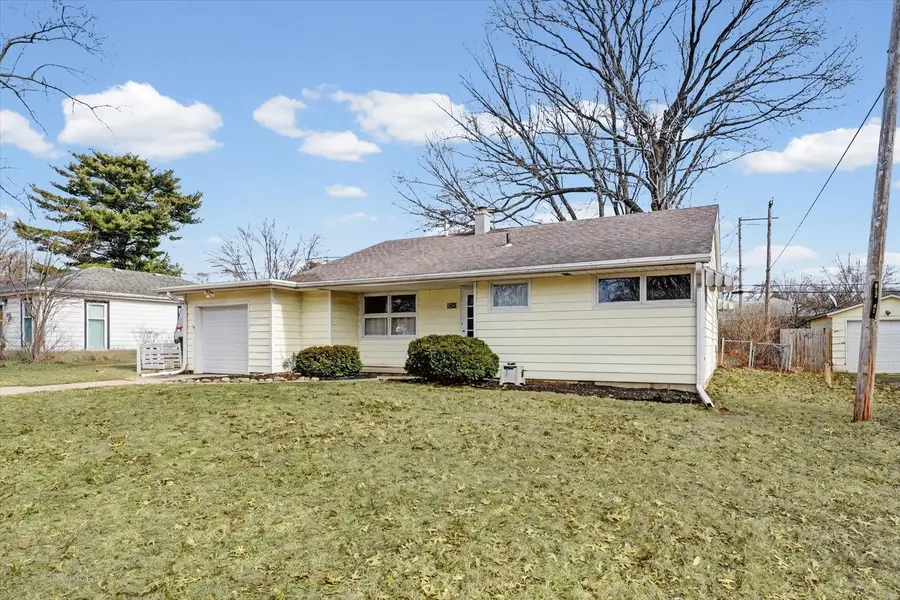 1104 Cambridge Drive, Champaign, IL 61821 - #3