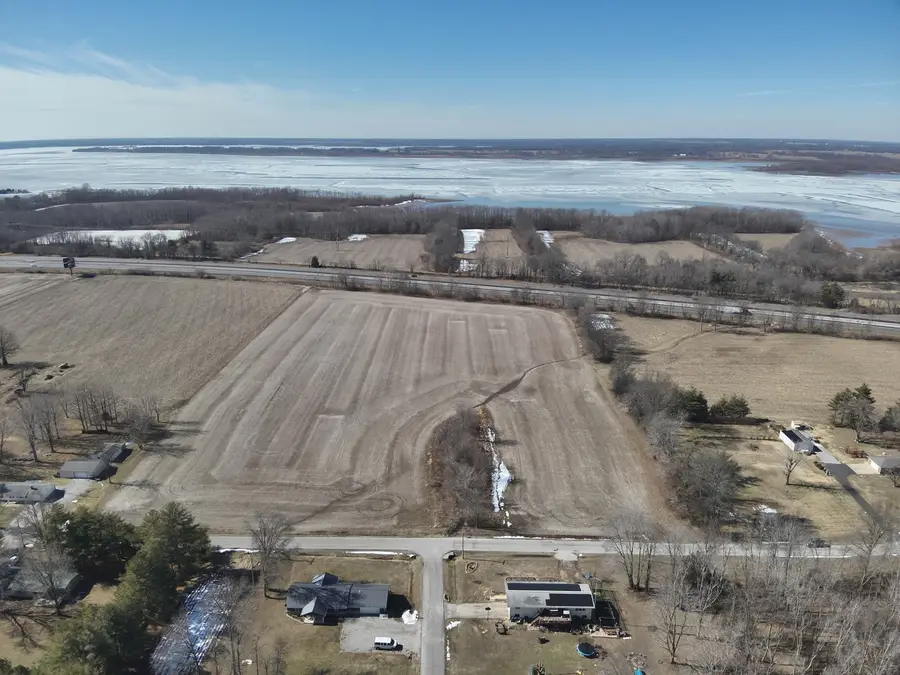 0000 N Oak Street, Ina, IL 62846 - #2