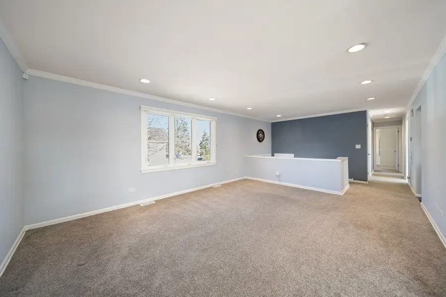 1101 S Lavergne Drive, Mount Prospect, IL 60056 - #2