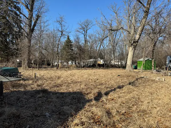 23-119 Woodhaven Lakes, Sublette, IL 61367