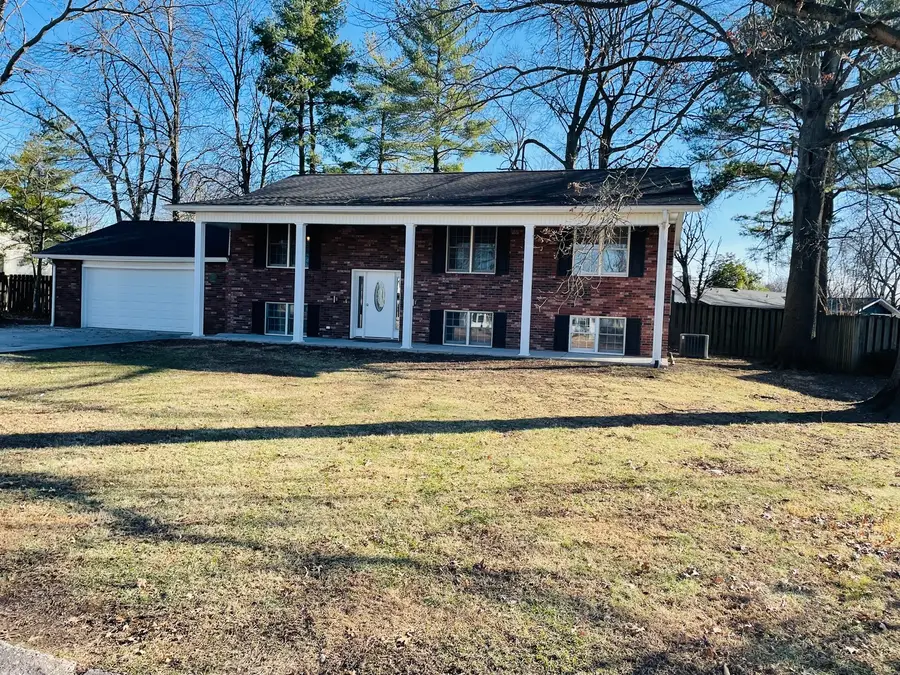 3307 W Lakeview Road, Marion, IL 62959 - #2