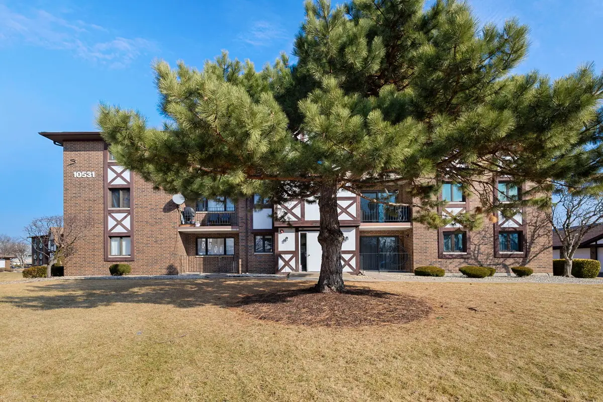 10531 S Roberts Road #1-A, Palos Hills, IL 60465 - #1