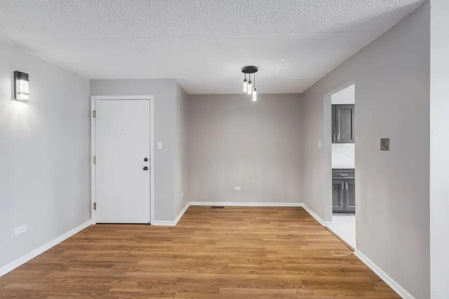 10531 S Roberts Road #1-A, Palos Hills, IL 60465 - #3