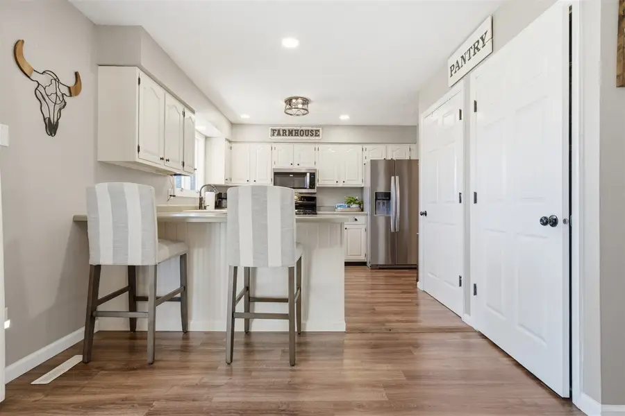 112 S Cottage Avenue, Normal, IL 61761 - #3