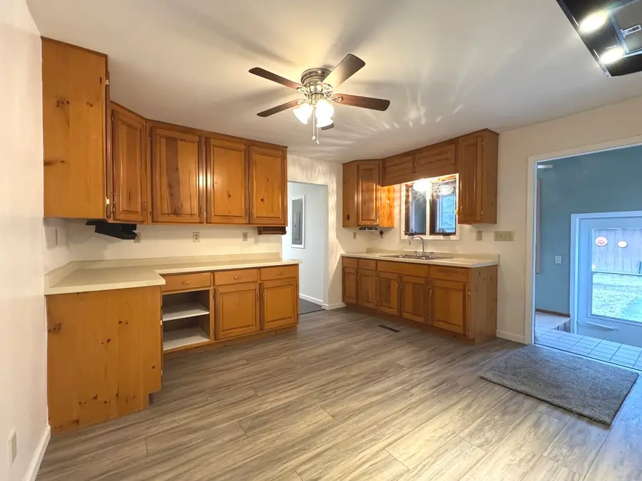 16725 E Terrace Drive, Momence, IL 60954 - #3