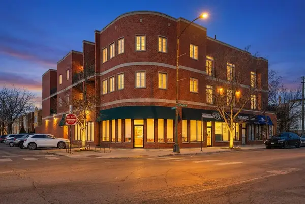 3234 N Central Avenue #304, Chicago, IL 60639