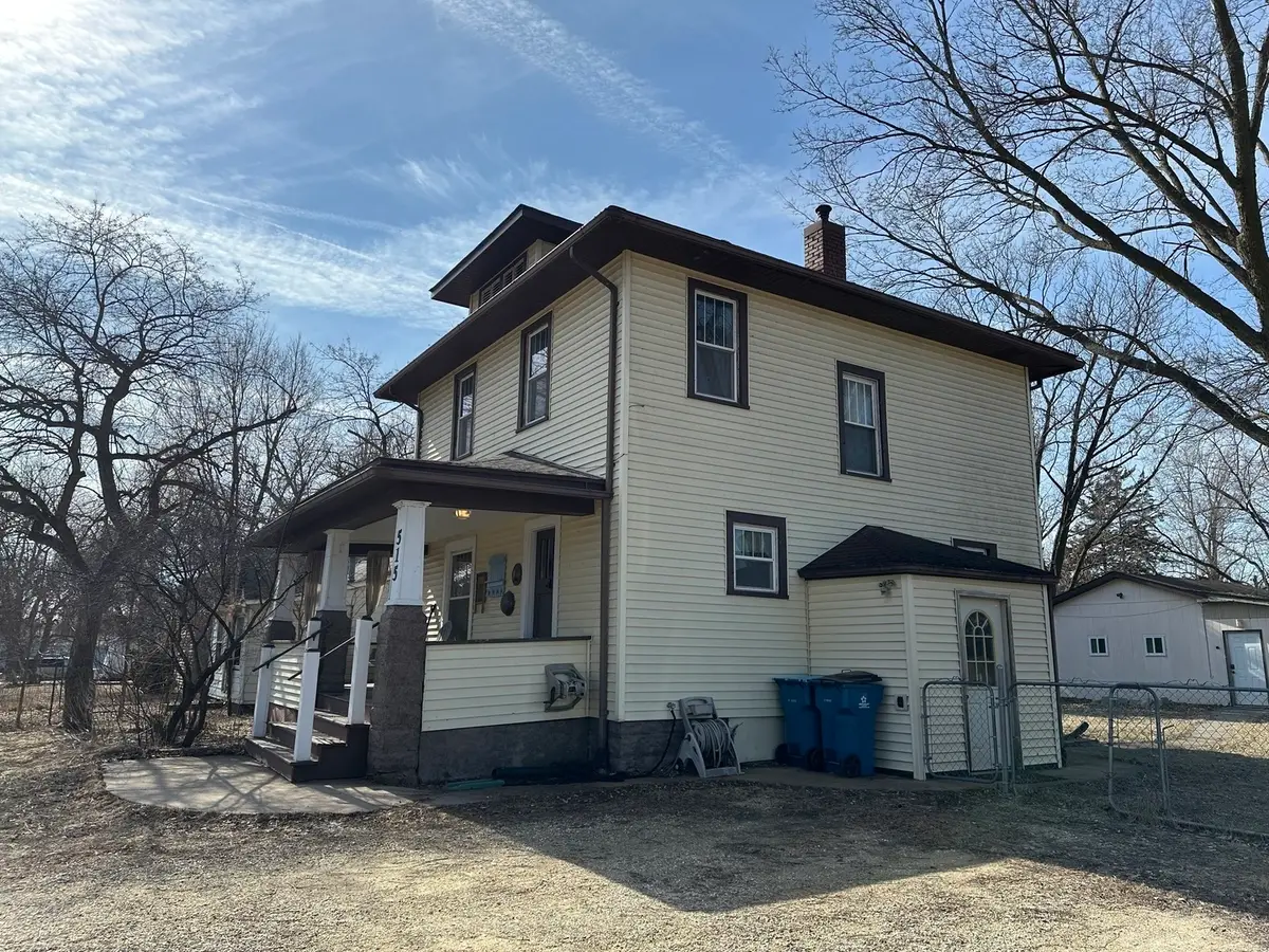 515 Burlington Street, Savanna, IL 61074 - #1
