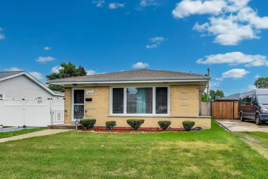 6117 W 81st Street, Burbank, IL 60459 - #2