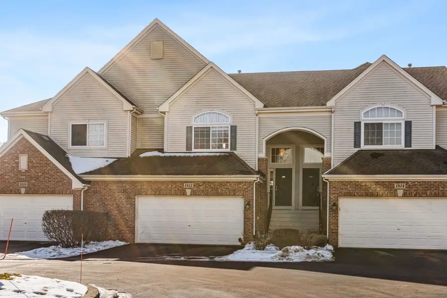 1812 Kelberg Avenue, Hoffman Estates, IL 60192 - #2