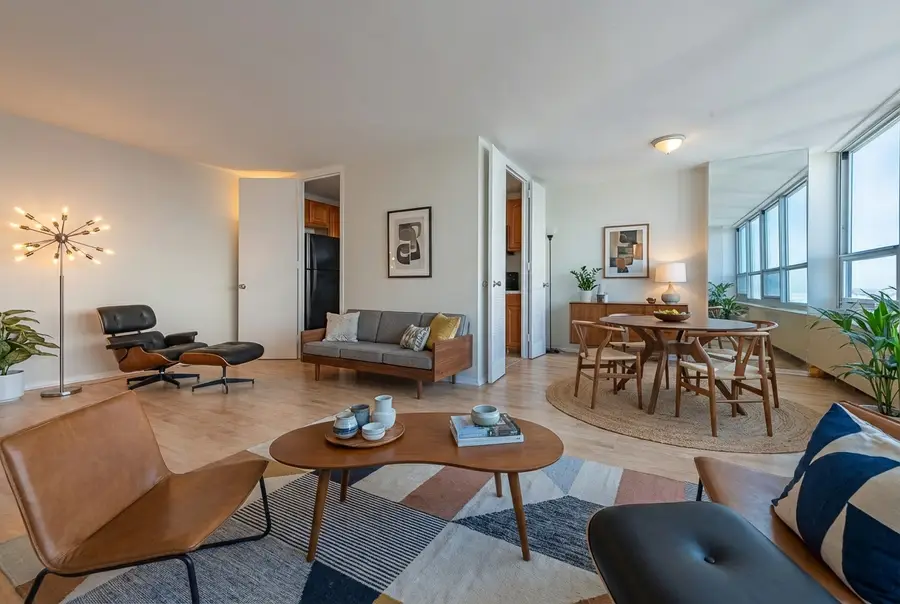 4800 S Chicago Beach Drive #2104S, Chicago, IL 60615 - #2