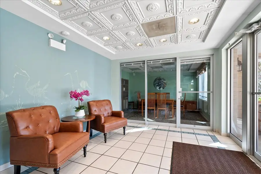 3850 W Bryn Mawr Avenue #310, Chicago, IL 60659 - #2