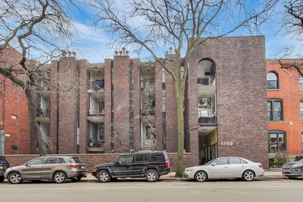 1750 N Wells Street #103, Chicago, IL 60614