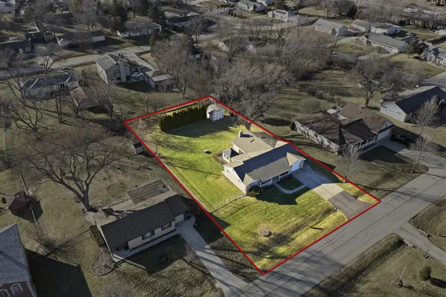 1120 N Bluebonnet Lane, Hoffman Estates, IL 60169 - #3