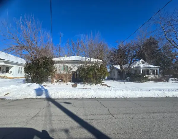 407 W Saint Louis Street, West Frankfort, IL 62896