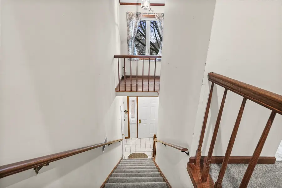 1525 Kendal Court N, Arlington Heights, IL 60004 - #2