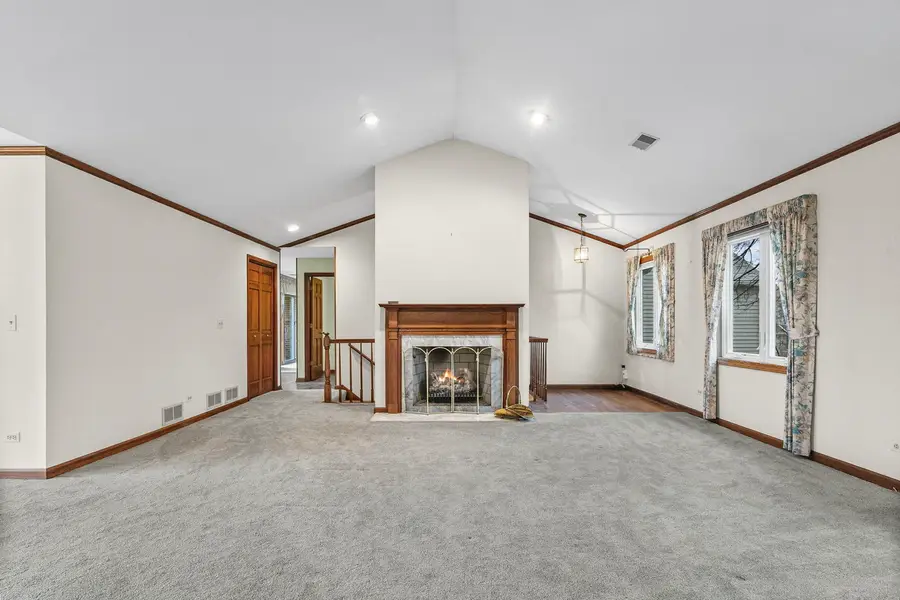 1525 Kendal Court N, Arlington Heights, IL 60004 - #3