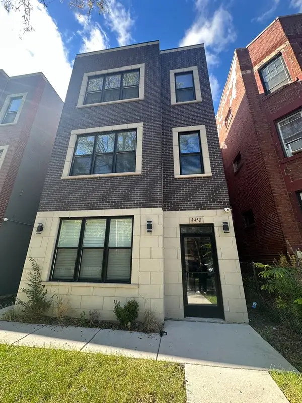 4950 S Michigan Avenue, Chicago, IL 60615