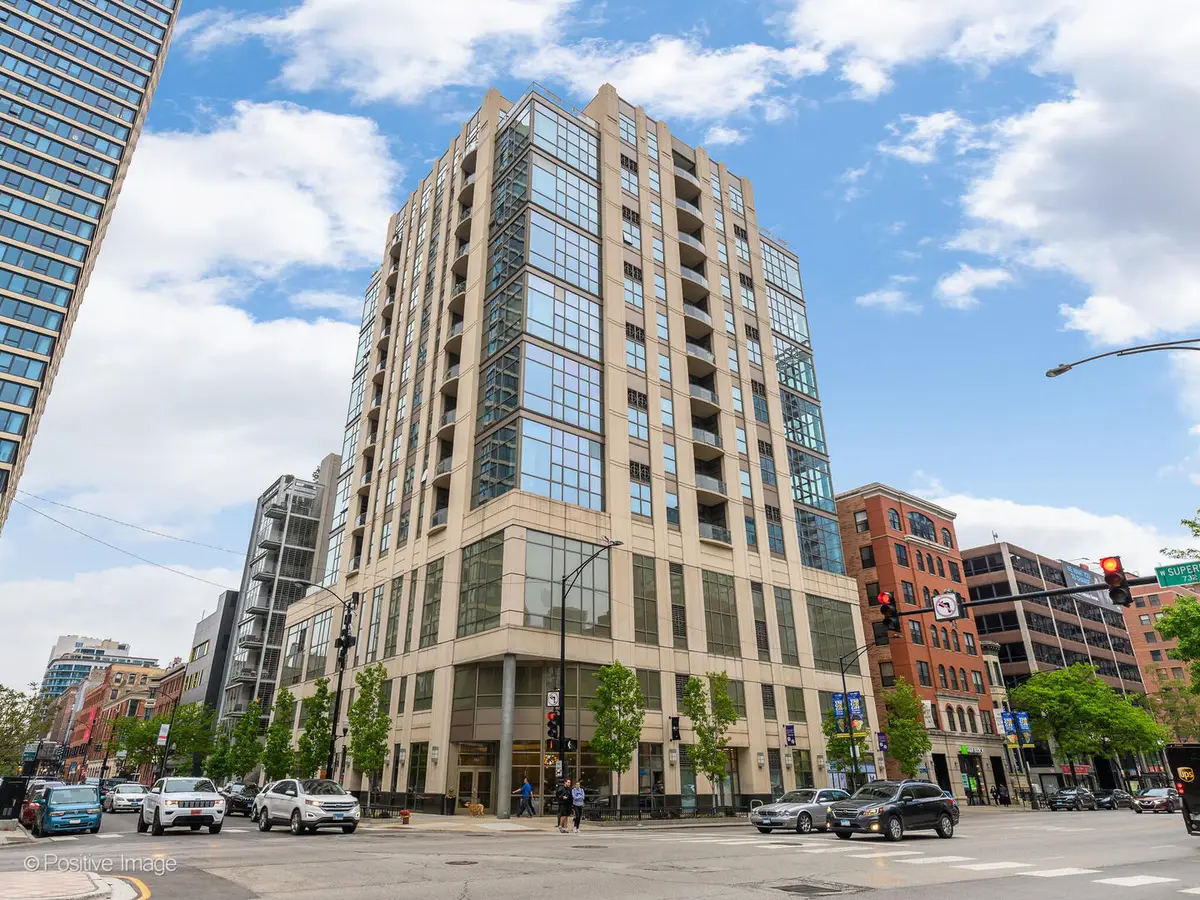 150 W Superior Street #801, Chicago, IL 60654 - #1