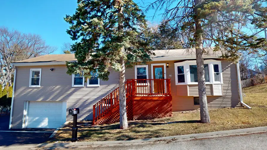 176 E Grand Avenue, Fox Lake, IL 60020 - #2