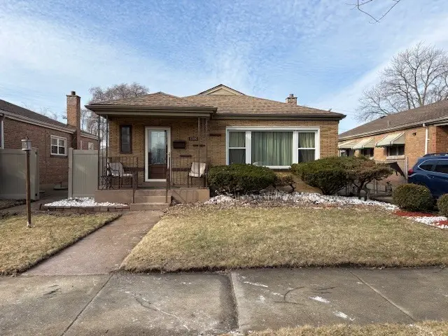12816 S Laflin Street, Calumet Park, IL 60827 - #1