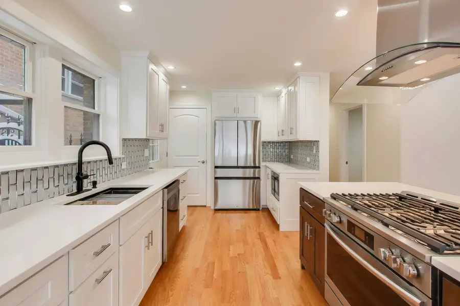 8628 Kimball Avenue, Skokie, IL 60076 - #3