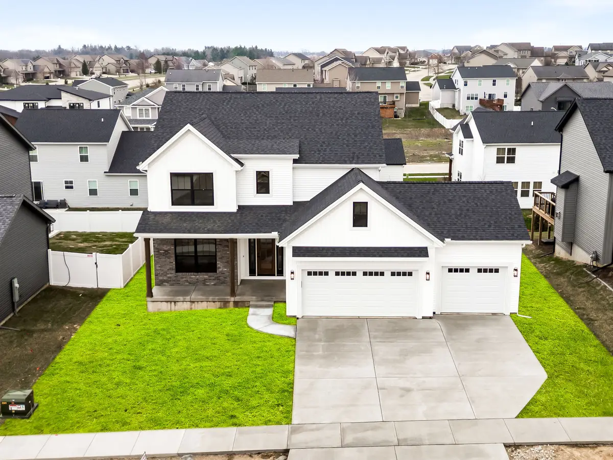 5211 Castlebar Drive, Bloomington, IL 61705 - #1