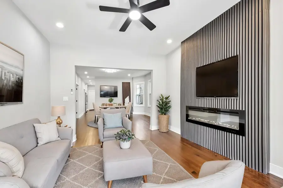 853 N Laramie Avenue, Chicago, IL 60651 - #3