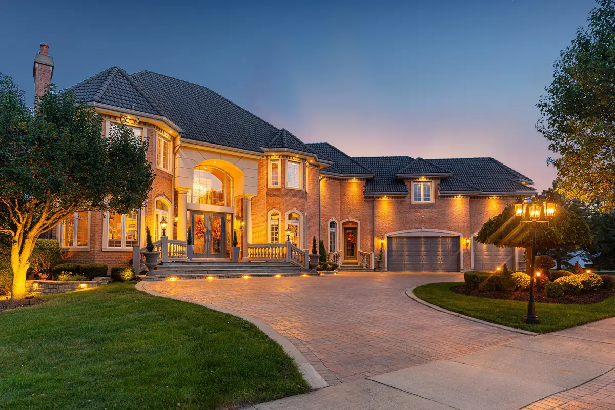 147 Los Lagos Drive, Bloomingdale, IL 60108 - #1