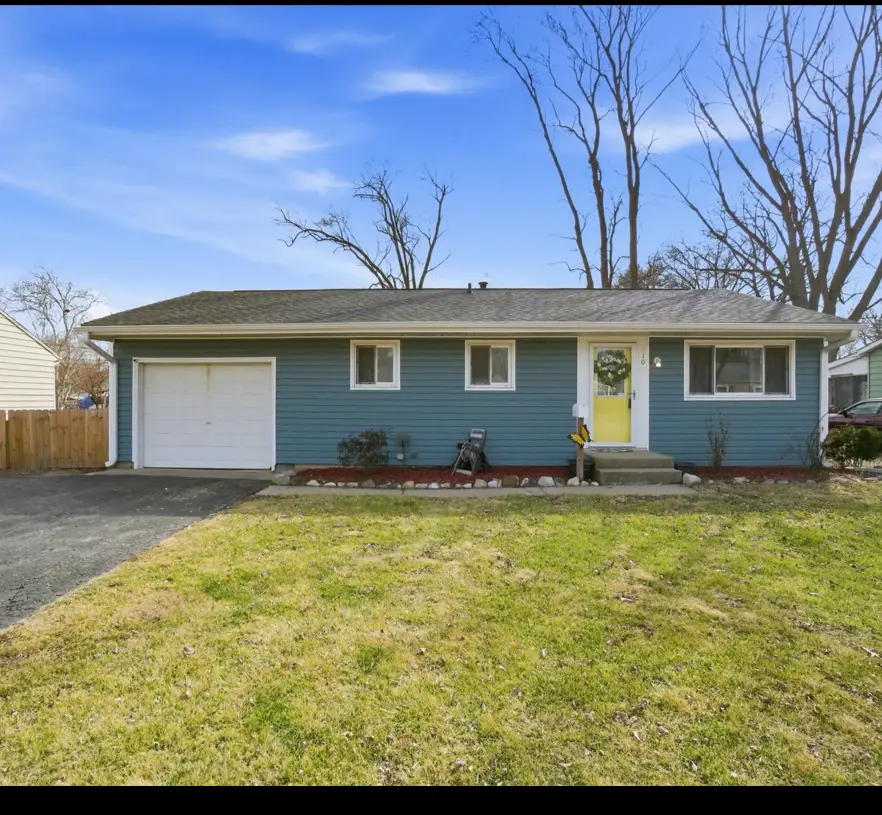 210 E Edgelawn Drive, Plano, IL 60545 - #1