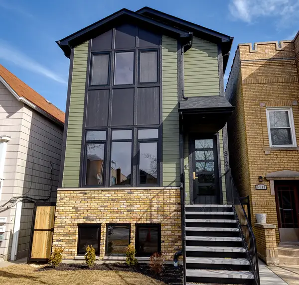 3721 N Whipple Street, Chicago, IL 60618