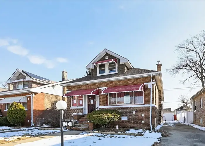 833 S 21st Avenue, Maywood, IL 60153 - #2