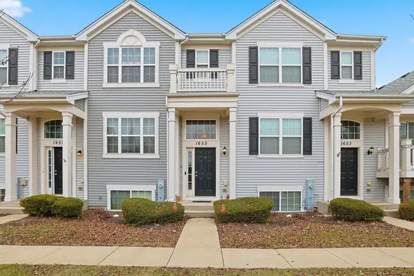 1655 Windward Drive, Pingree Grove, IL 60140