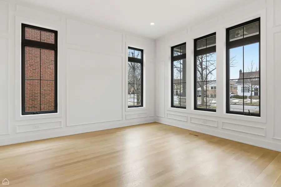 135 Elmore Street, Park Ridge, IL 60068 - #3