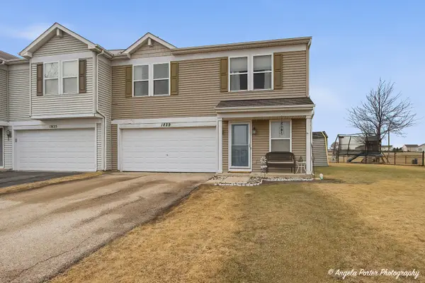 1829 Leatherleaf Trail, Hebron, IL 60034