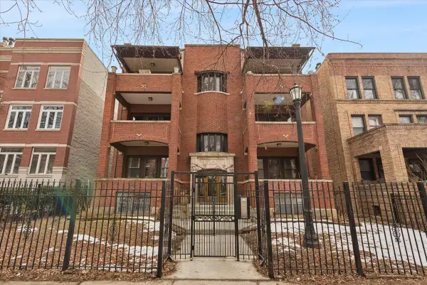 4635 N Magnolia Avenue #3, Chicago, IL 60640
