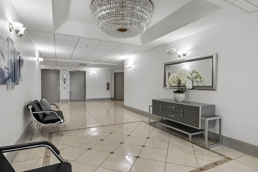 10 N Gilbert Street #314, South Elgin, IL 60177 - #3