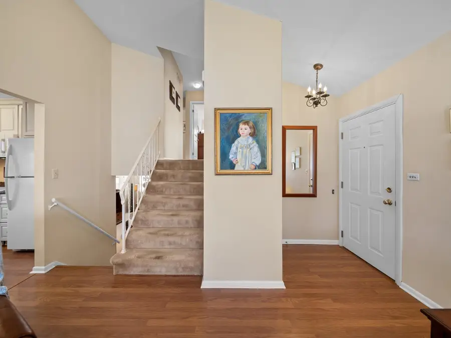 925 N Pecos Avenue, Mount Prospect, IL 60056 - #2