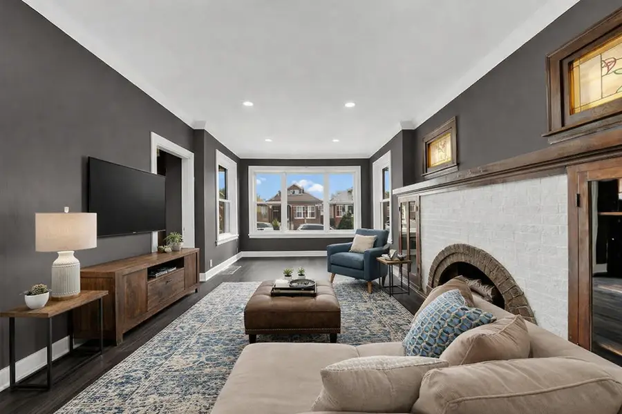 5938 S Richmond Street, Chicago, IL 60629 - #3