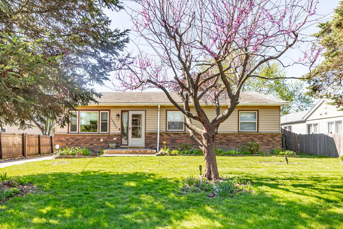 10205 W Chicago Avenue, Beach Park, IL 60099 - #1