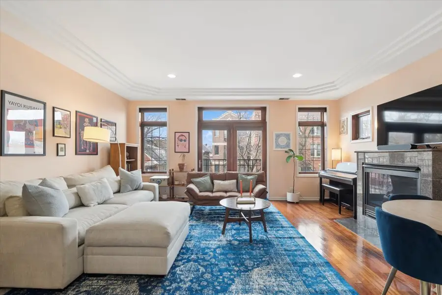 1031 N Mozart Street #2, Chicago, IL 60622 - #3