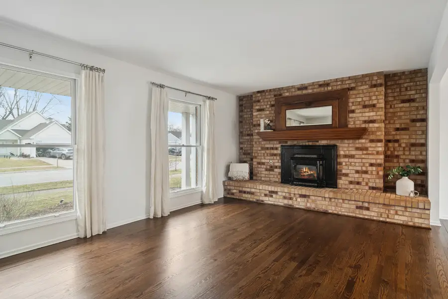 1361 Brandywyn Lane, Buffalo Grove, IL 60089 - #2