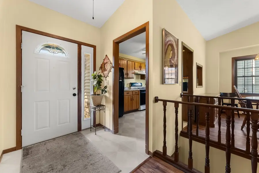 3827 Belle Avenue, Davenport, IA 52807 - #3