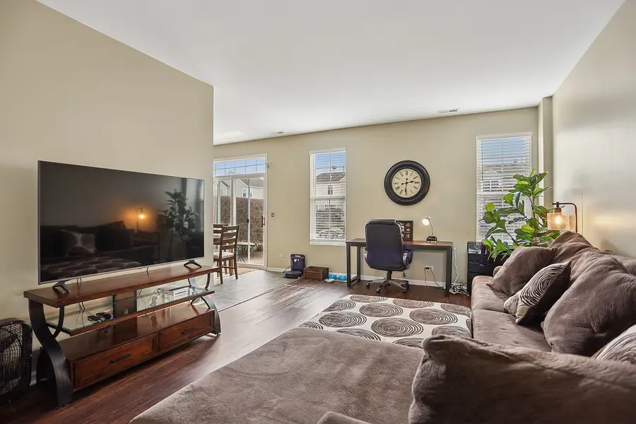 25109 Clare Circle, Manhattan, IL 60442 - #2