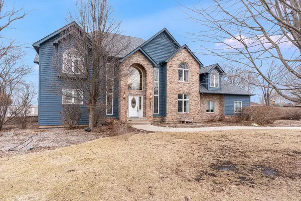 107 W North Street, Gardner, IL 60424