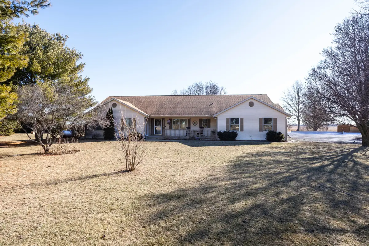 1476 County Road 2500 E, Ogden, IL 61859 - #1