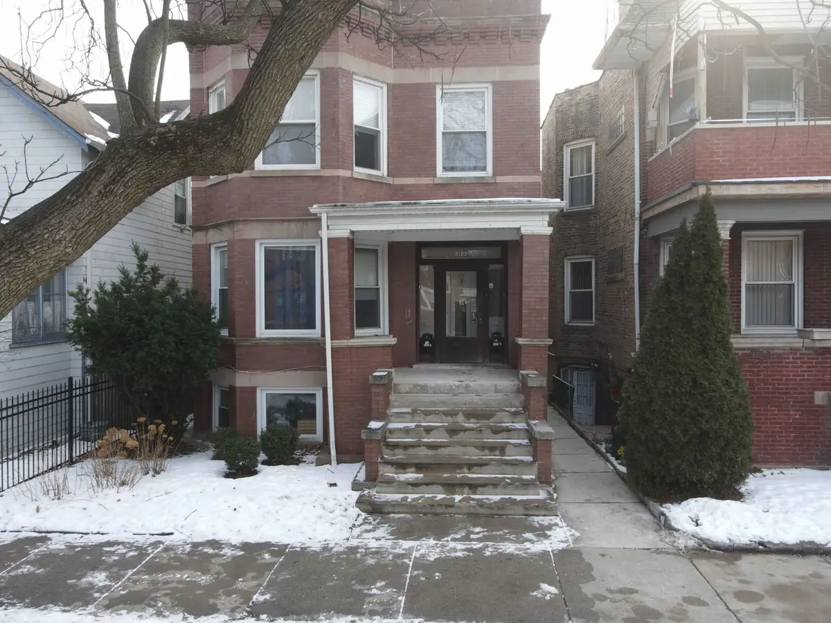 3123 W Eastwood Avenue, Chicago, IL 60625 - #1