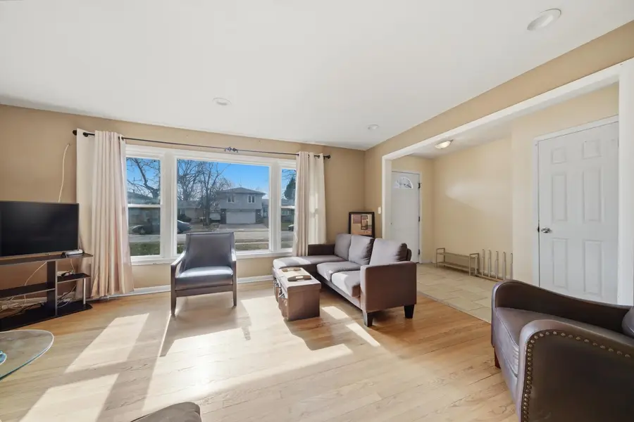 17107 Evans Drive, South Holland, IL 60473 - #3