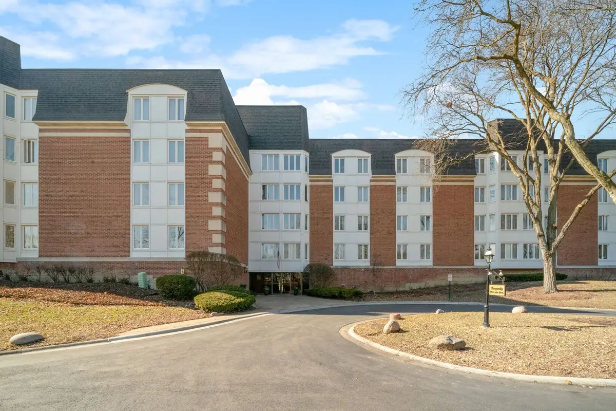 175 Lake Boulevard #349, Buffalo Grove, IL 60089 - #1