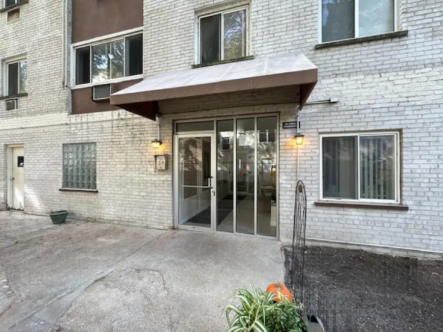 1441 W Farwell Avenue #4E, Chicago, IL 60626 - #2
