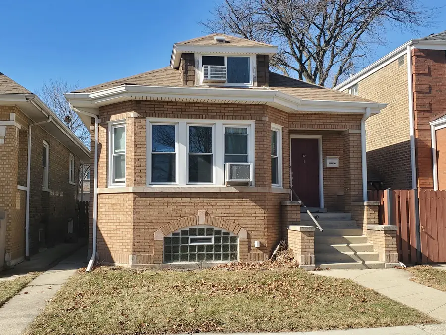 3048 N Marmora Avenue, Chicago, IL 60634 - #2